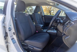 2013 Toyota Camry - Thumbnail