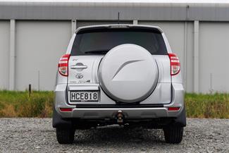 2009 Toyota RAV4 - Thumbnail