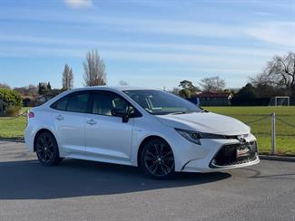 2019 Toyota Corolla - Thumbnail