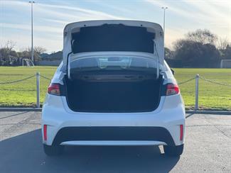 2019 Toyota Corolla - Thumbnail