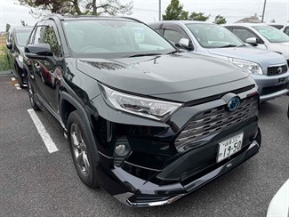 2020 Toyota RAV4 - Thumbnail