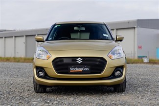 2017 Suzuki Swift - Thumbnail