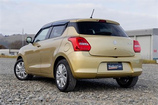 2017 Suzuki Swift - Thumbnail