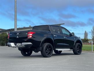 2018 Mitsubishi Triton - Thumbnail