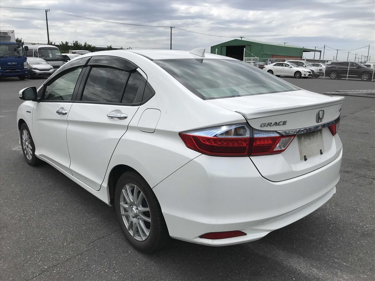2015 Honda GRACE