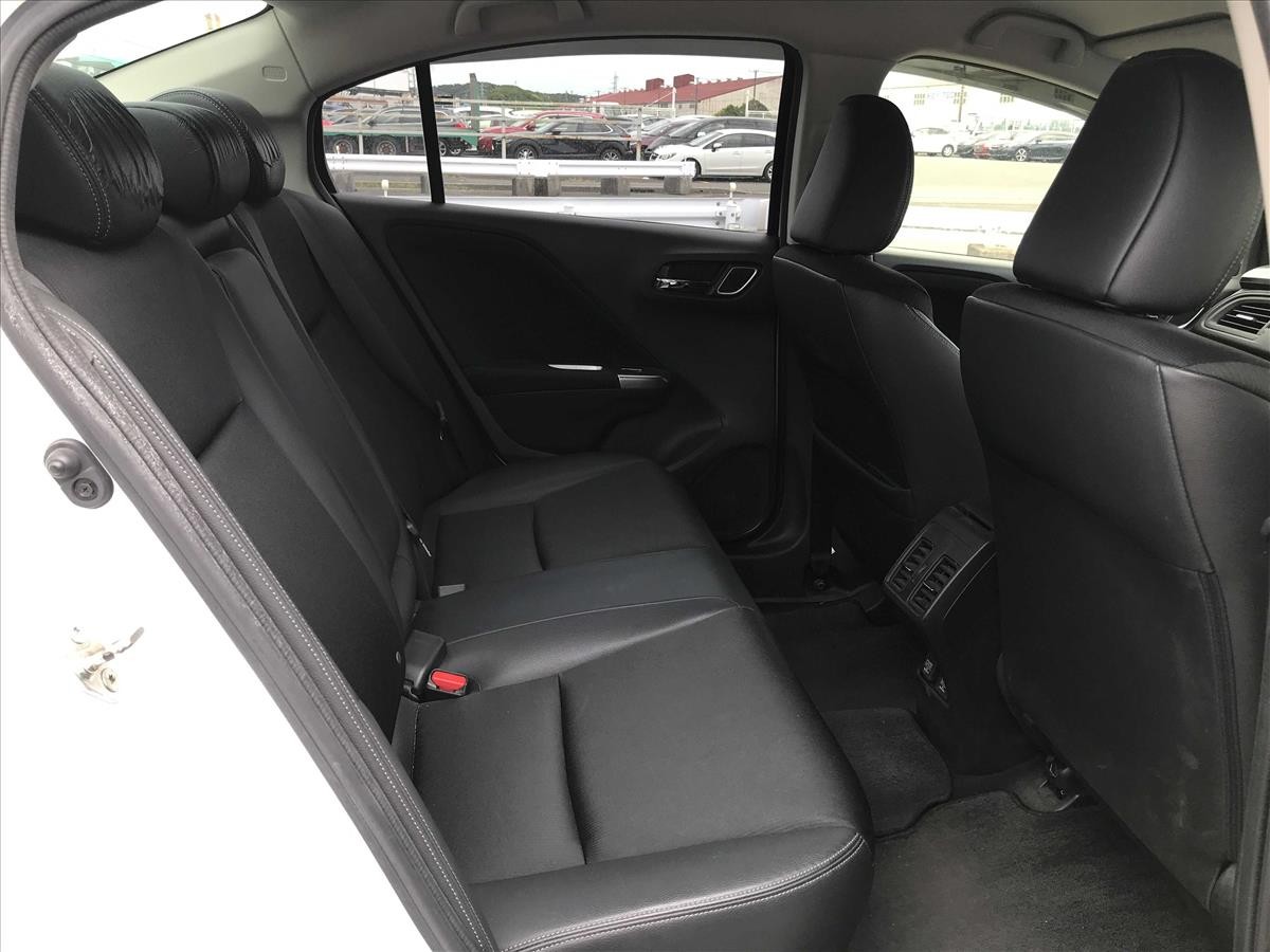 2015 Honda GRACE