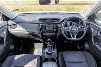 2019 Nissan X-Trail - Thumbnail