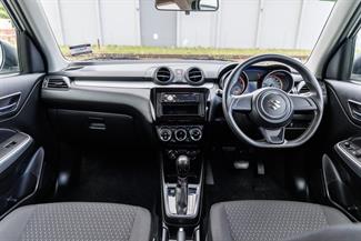 2017 Suzuki Swift - Thumbnail