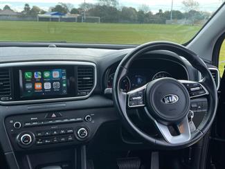 2021 Kia Sportage - Thumbnail