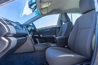 2014 Toyota Camry - Thumbnail