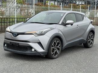 2017 Toyota C-HR - Thumbnail