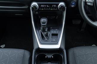 2019 Toyota RAV4 - Thumbnail