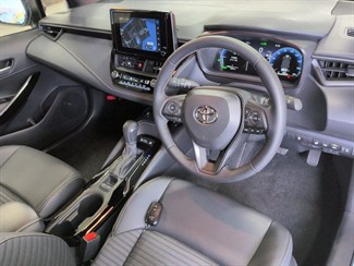 2025 Toyota Corolla - Thumbnail