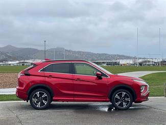 2022 Mitsubishi Eclipse Cross - Thumbnail