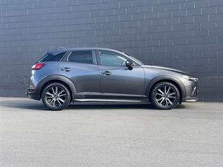 2017 Mazda CX-3 - Thumbnail