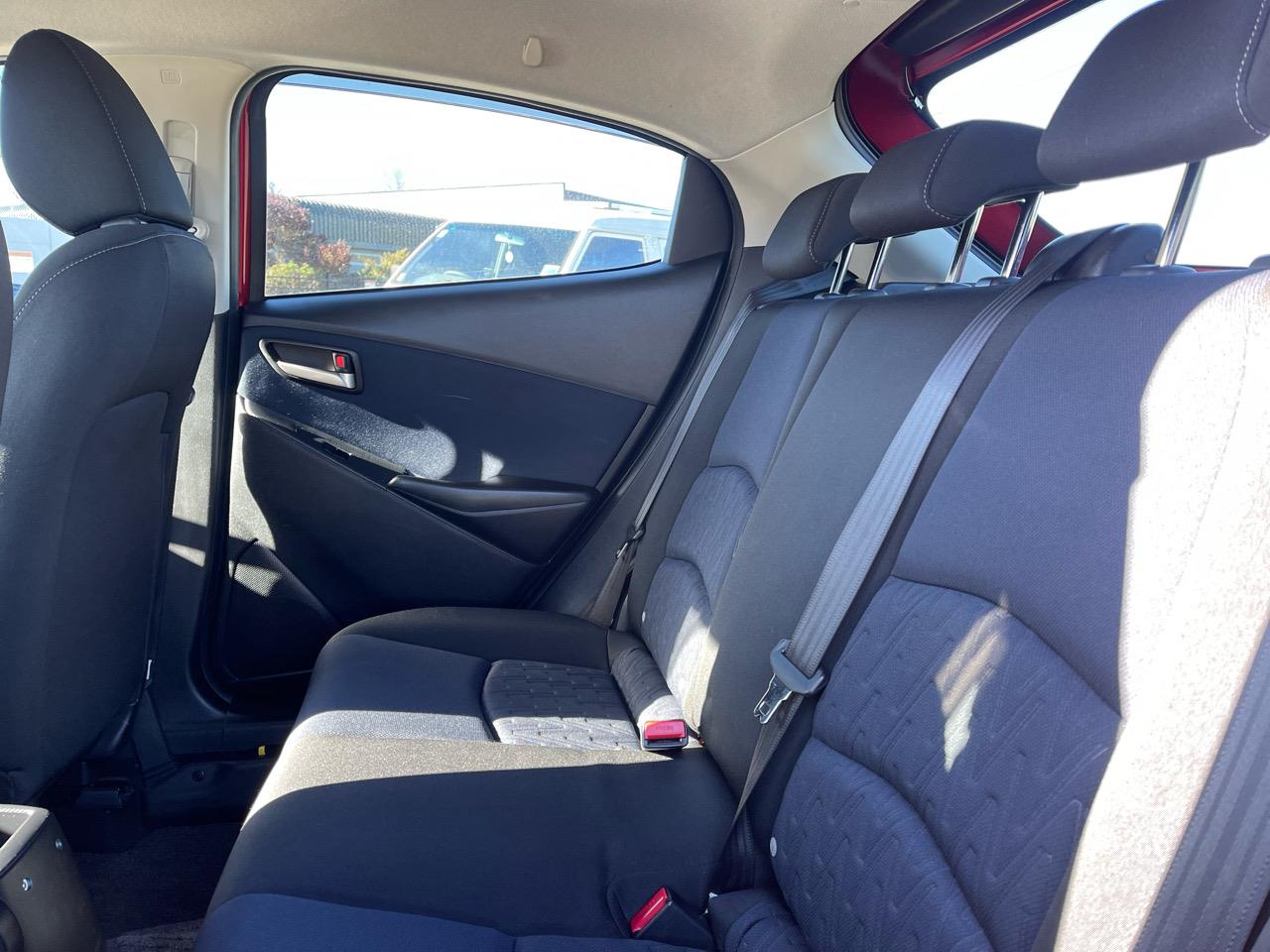 2014 Mazda Demio