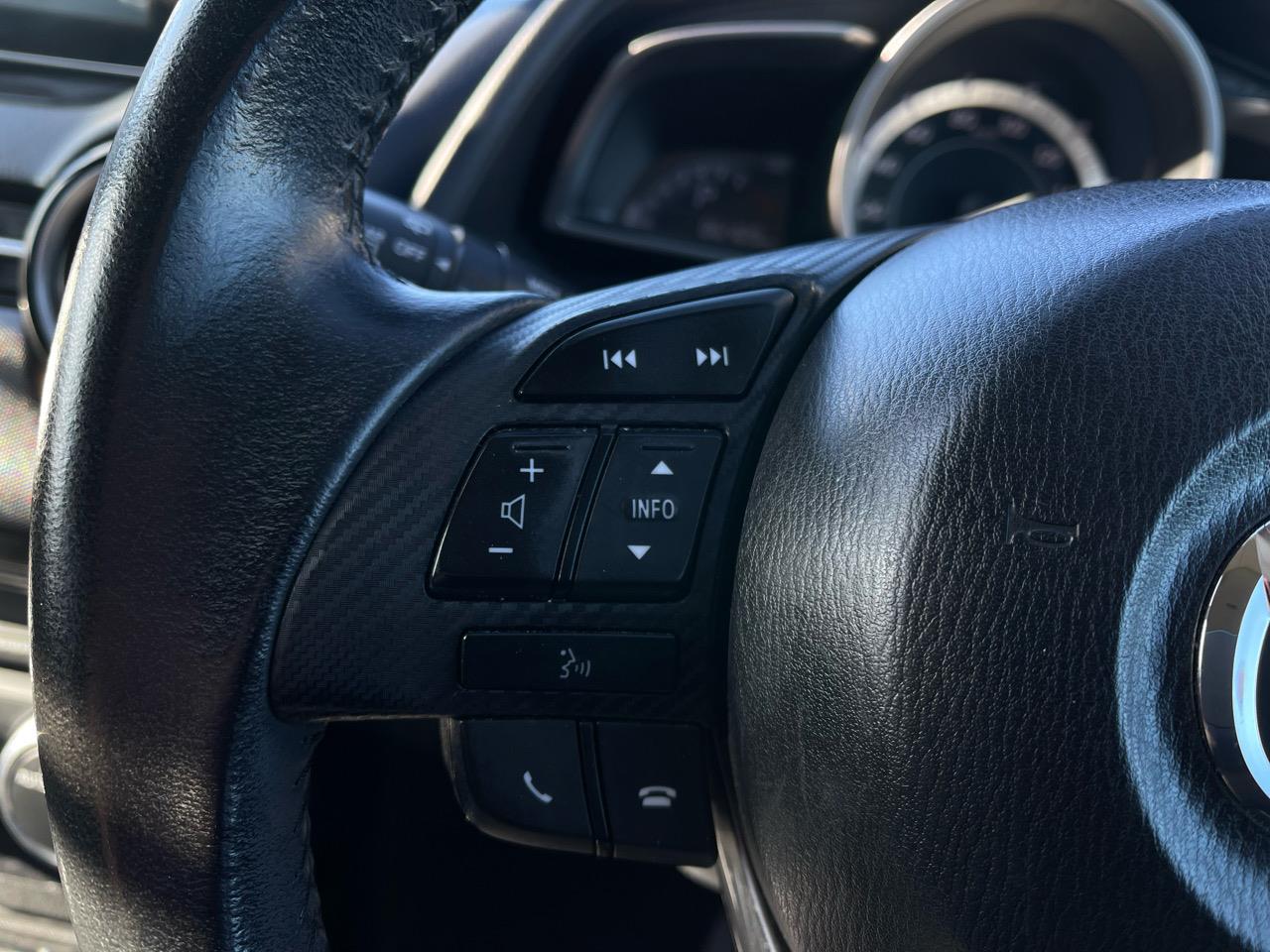 2014 Mazda Demio