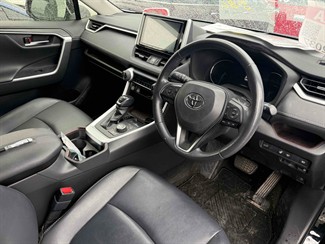 2019 Toyota RAV4 - Thumbnail