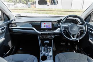 2022 Kia Niro - Thumbnail