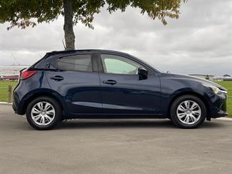 2016 Mazda Demio - Thumbnail