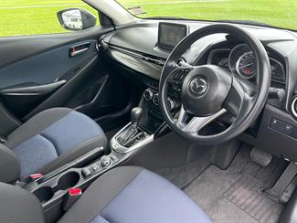 2016 Mazda Demio - Thumbnail