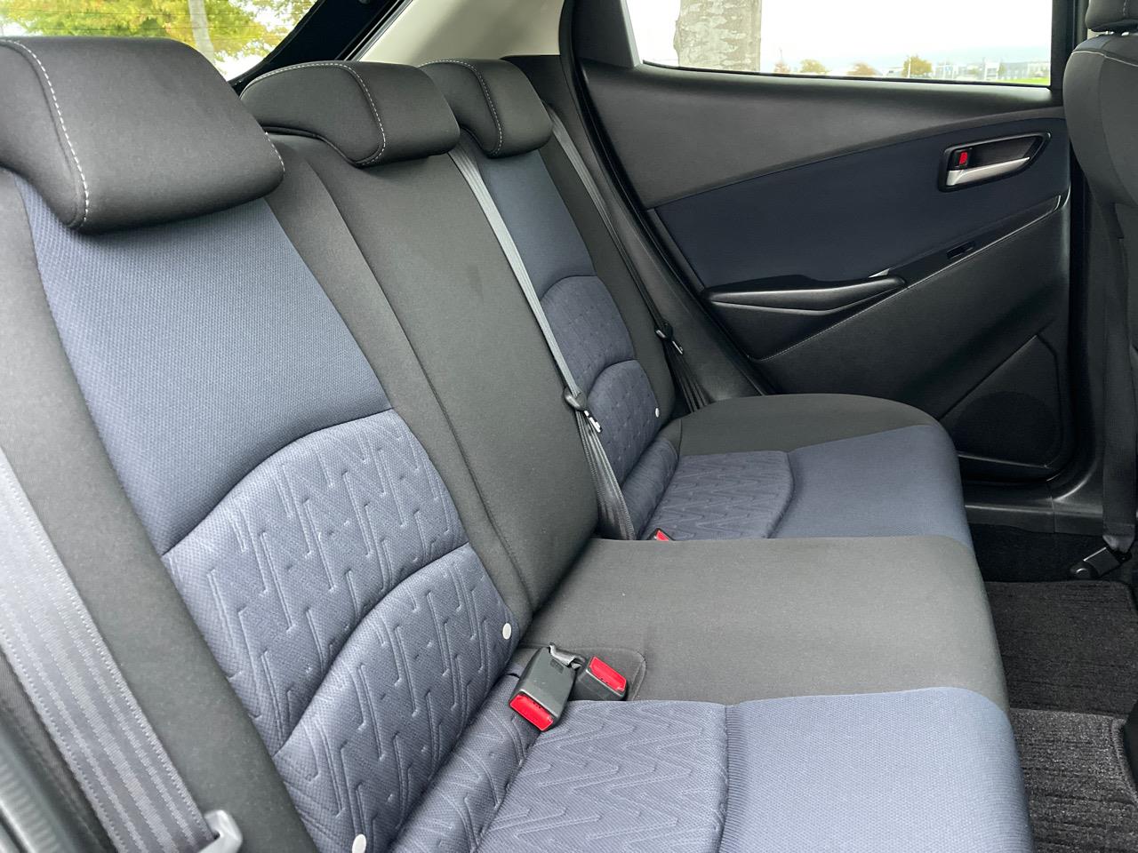 2016 Mazda Demio