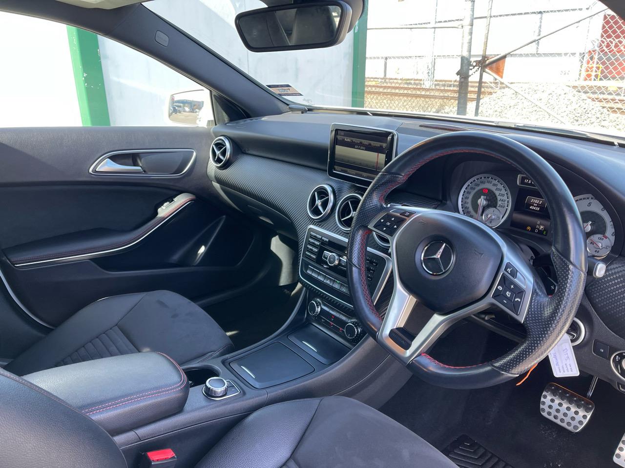 2015 Mercedes-Benz A180