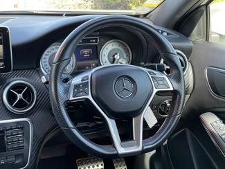 2015 Mercedes-Benz A180 - Thumbnail