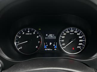2022 Mitsubishi Outlander - Thumbnail