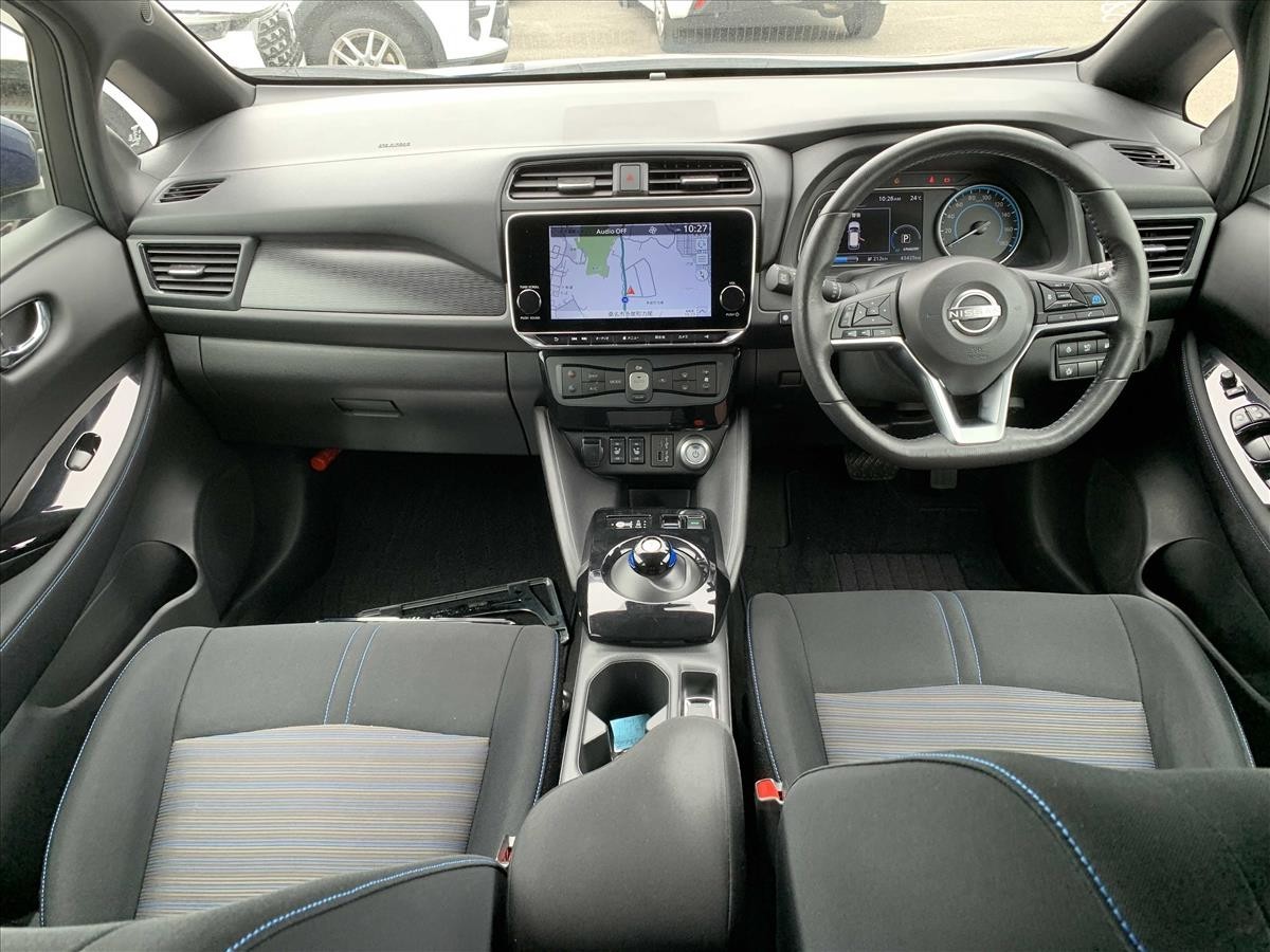 2021 Nissan LEAF