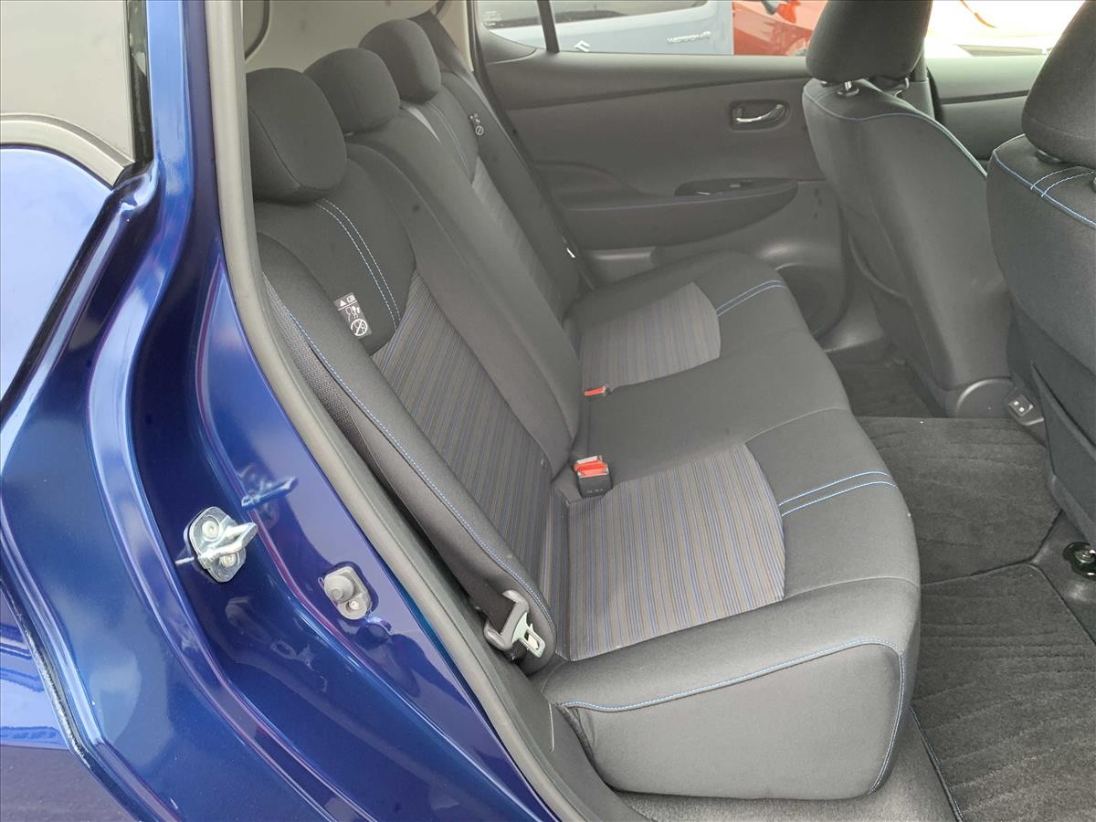 2021 Nissan LEAF