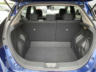 2021 Nissan LEAF - Thumbnail