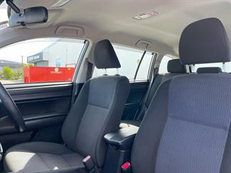 2015 Toyota Corolla - Thumbnail