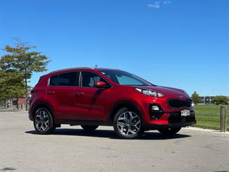 2020 Kia Sportage - Thumbnail