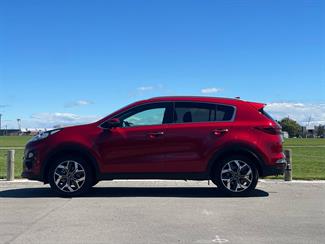 2020 Kia Sportage - Thumbnail