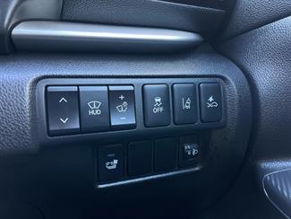 2022 Mitsubishi Eclipse Cross - Thumbnail