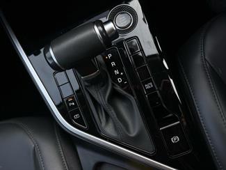 2023 Kia Niro - Thumbnail