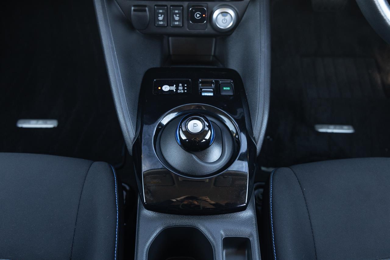 2017 Nissan LEAF
