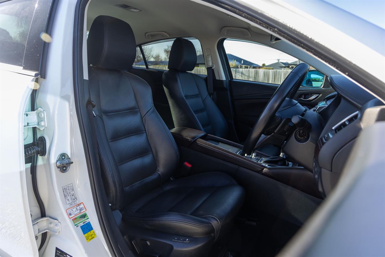 2016 Mazda Atenza
