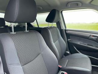 2014 Suzuki Swift - Thumbnail