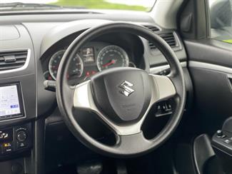 2014 Suzuki Swift - Thumbnail