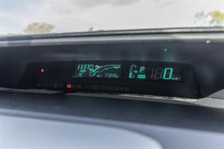 2013 Toyota AQUA - Thumbnail