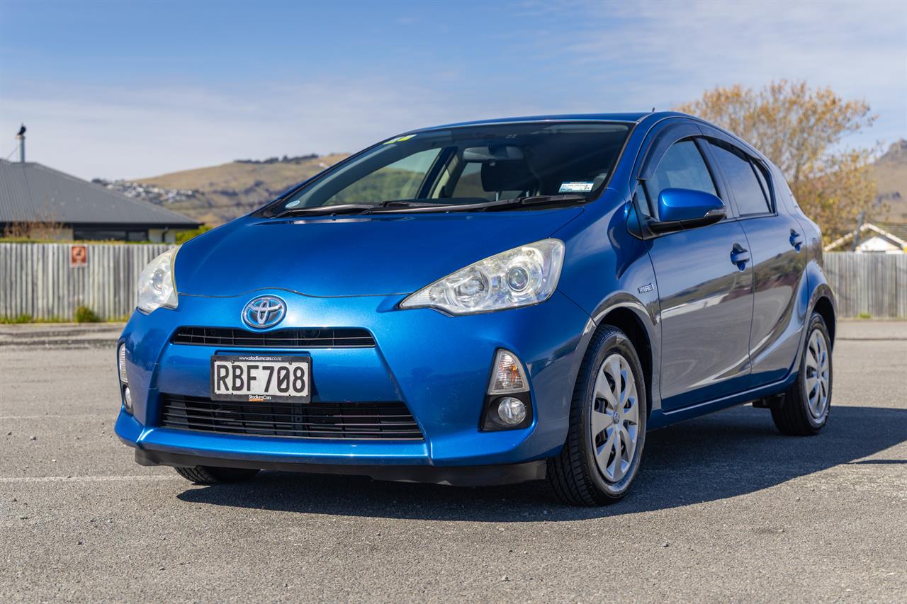 2013 Toyota AQUA