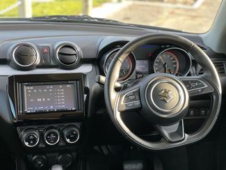 2019 Suzuki Swift - Thumbnail