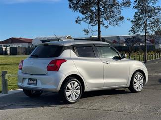 2019 Suzuki Swift - Thumbnail