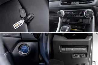 2019 Toyota RAV4 - Thumbnail