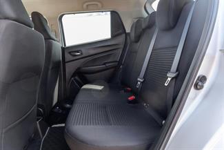 2018 Suzuki Swift - Thumbnail