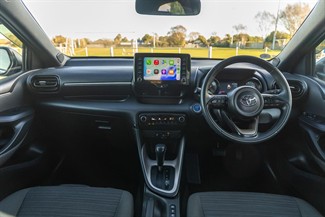 2020 Toyota Yaris - Thumbnail