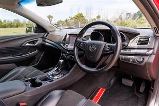 2016 Holden Commodore - Thumbnail