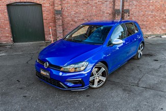 2017 Volkswagen Golf - Thumbnail